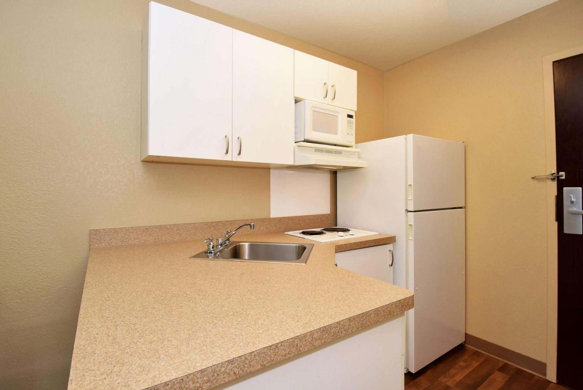 Extended Stay America Select Suites - Hartford - Manchester Ngoại thất bức ảnh