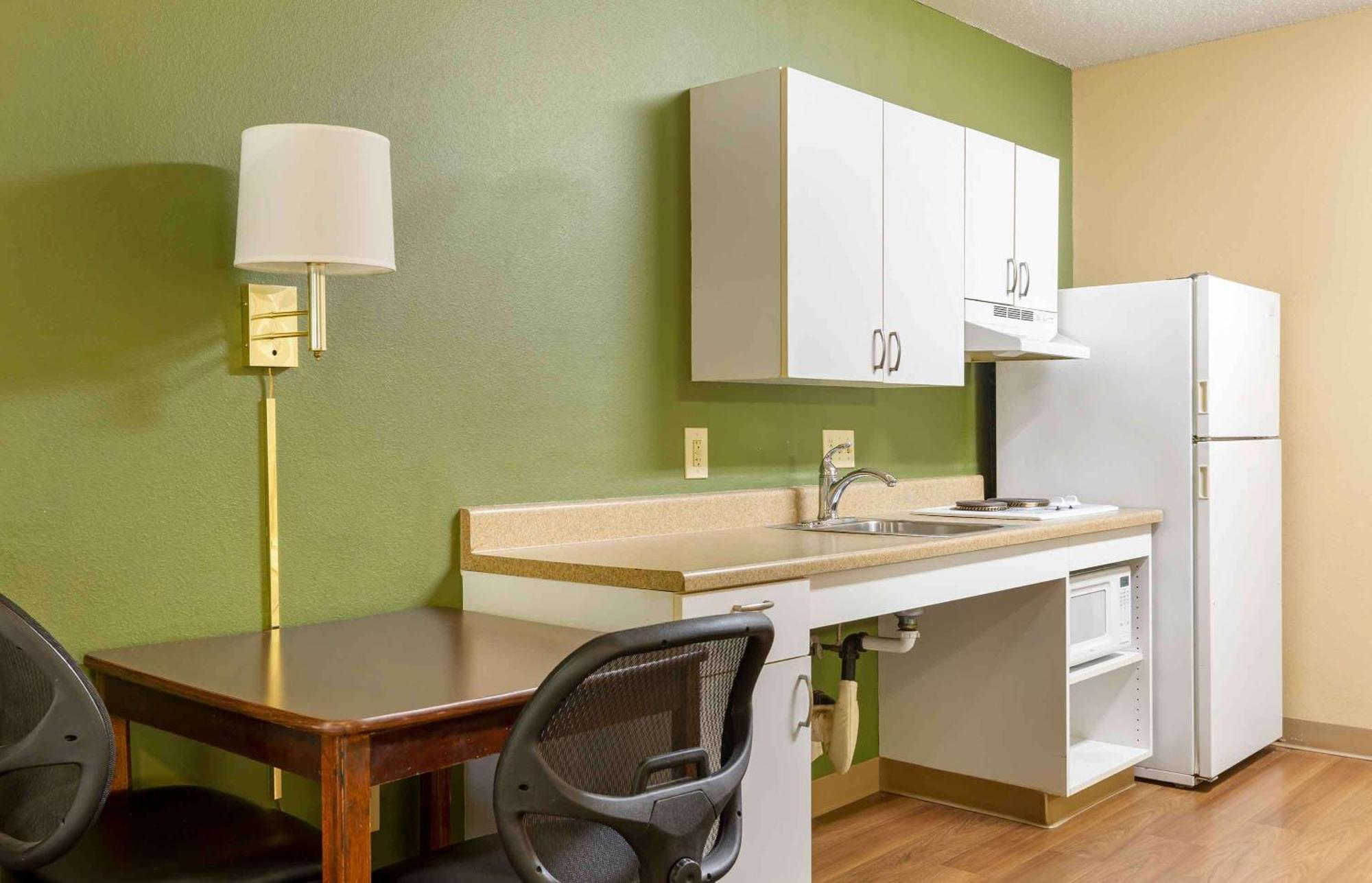 Extended Stay America Select Suites - Hartford - Manchester Ngoại thất bức ảnh