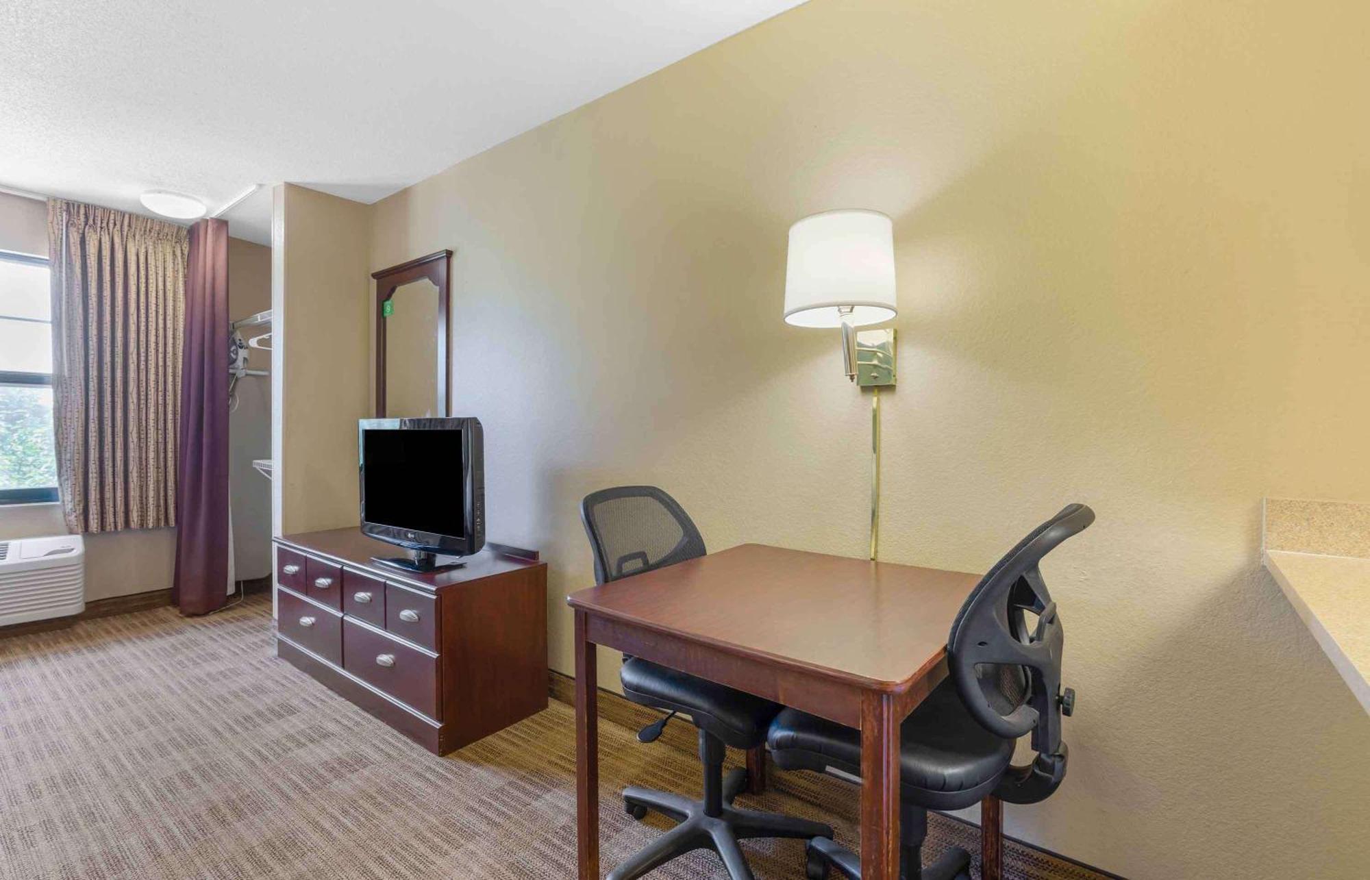 Extended Stay America Select Suites - Hartford - Manchester Ngoại thất bức ảnh
