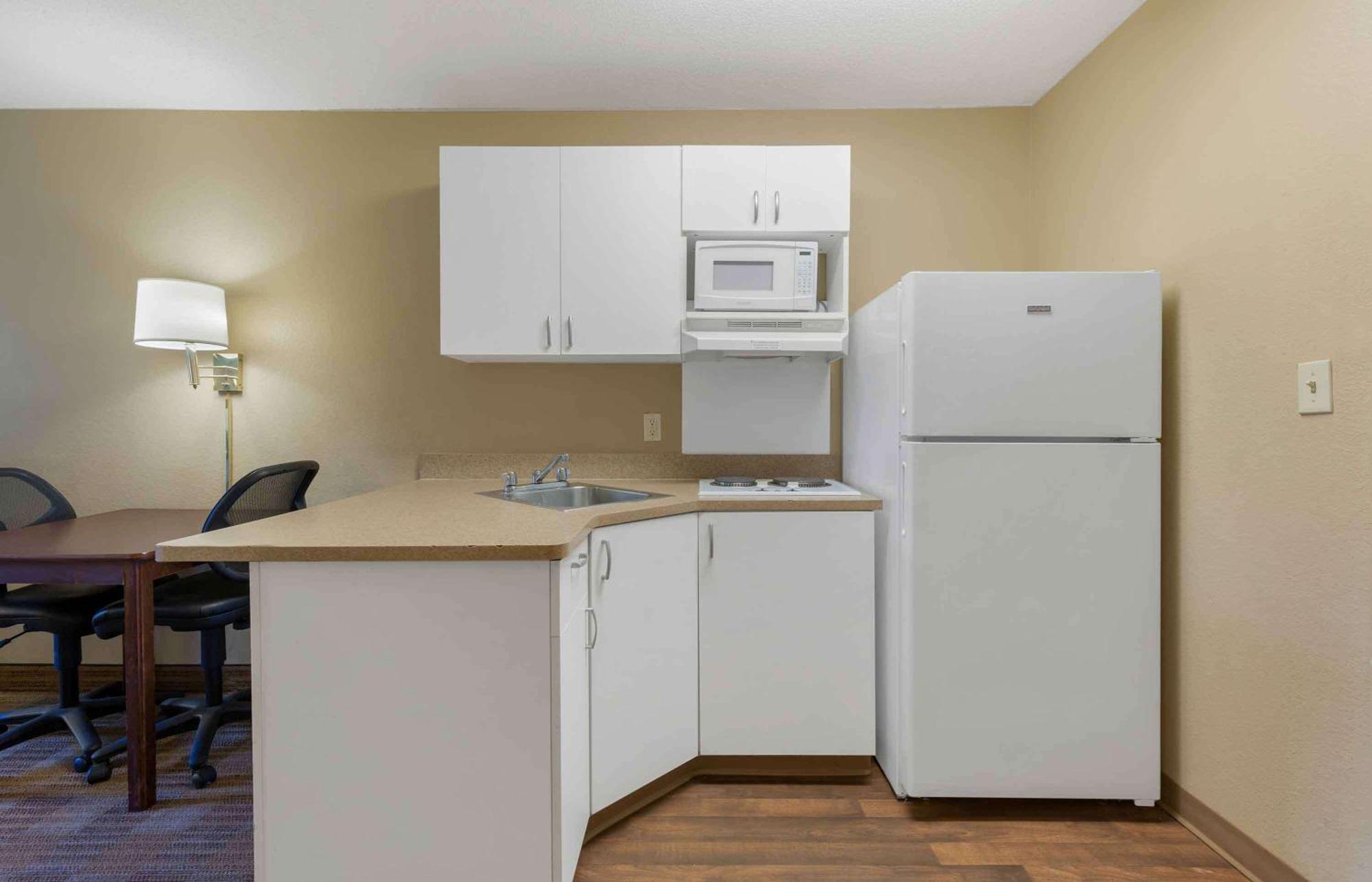 Extended Stay America Select Suites - Hartford - Manchester Ngoại thất bức ảnh