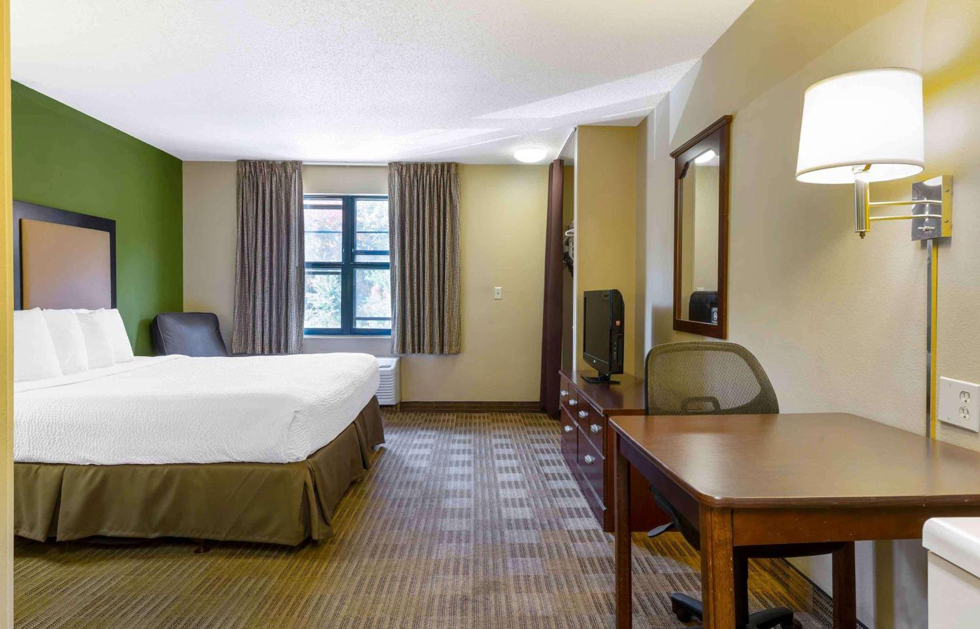 Extended Stay America Select Suites - Hartford - Manchester Ngoại thất bức ảnh