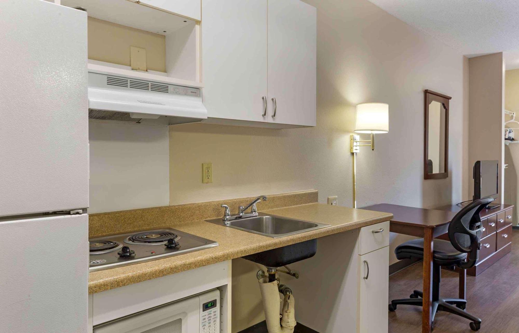 Extended Stay America Select Suites - Hartford - Manchester Ngoại thất bức ảnh