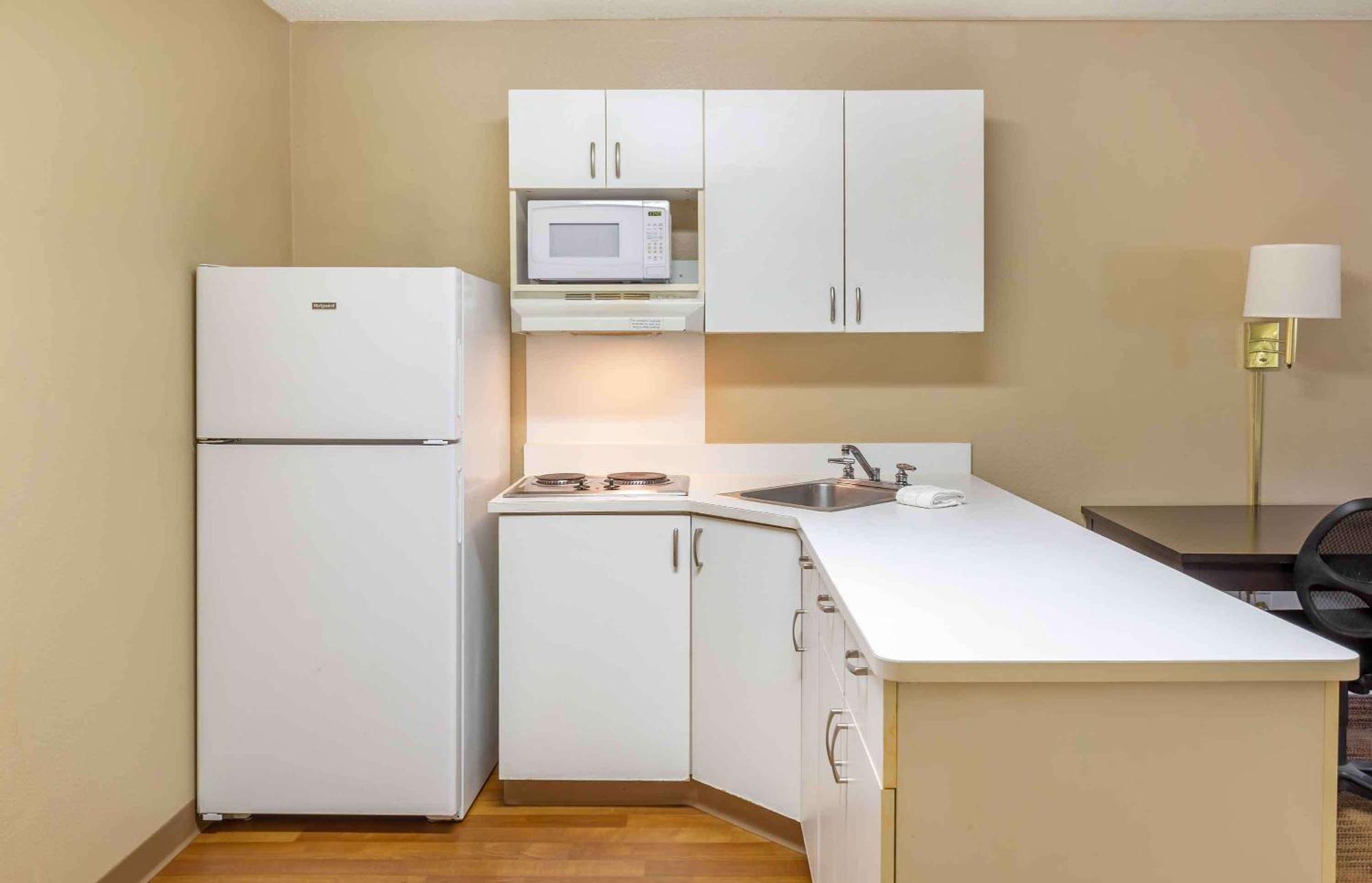 Extended Stay America Select Suites - Hartford - Manchester Ngoại thất bức ảnh
