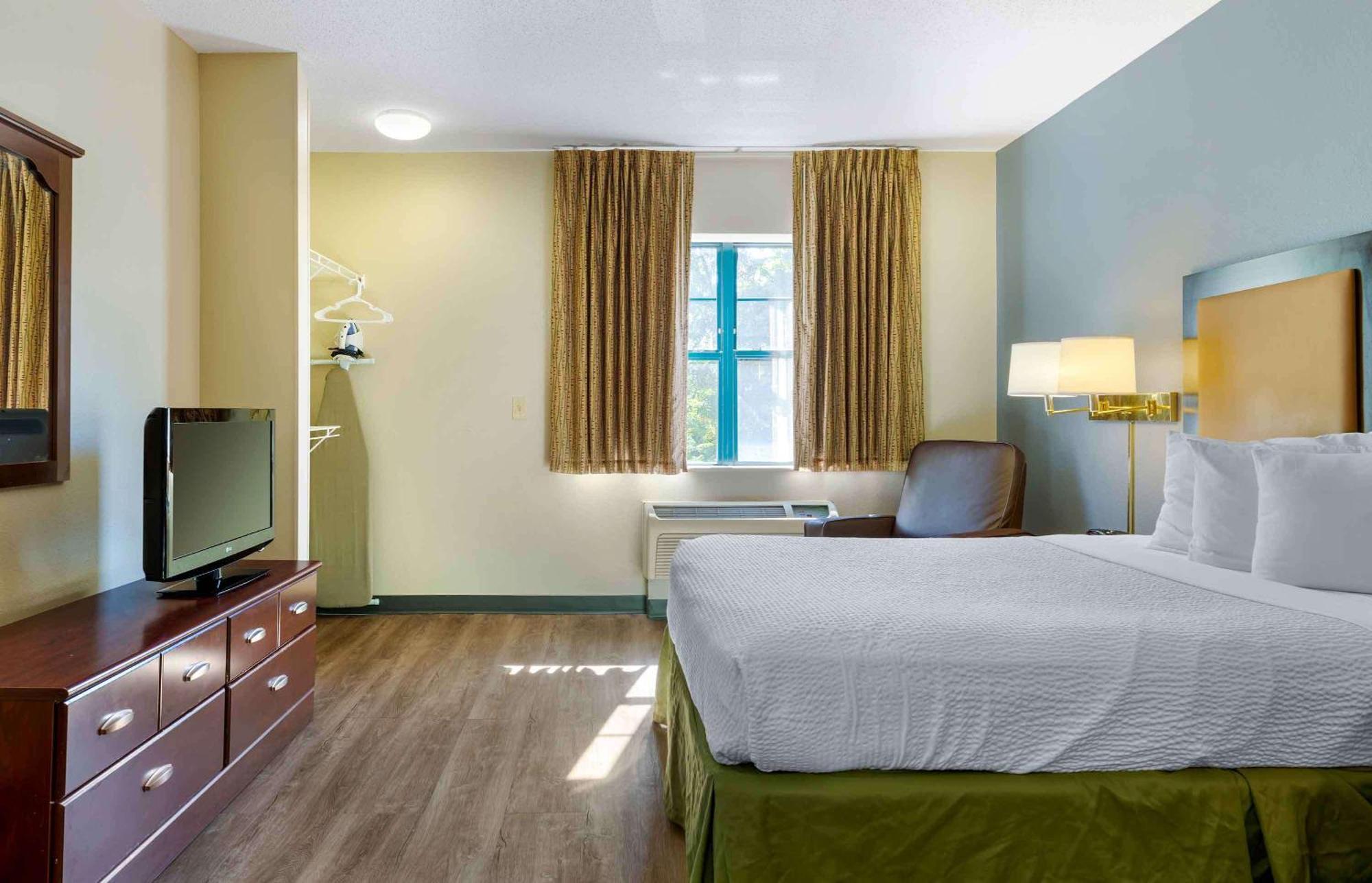 Extended Stay America Select Suites - Hartford - Manchester Ngoại thất bức ảnh