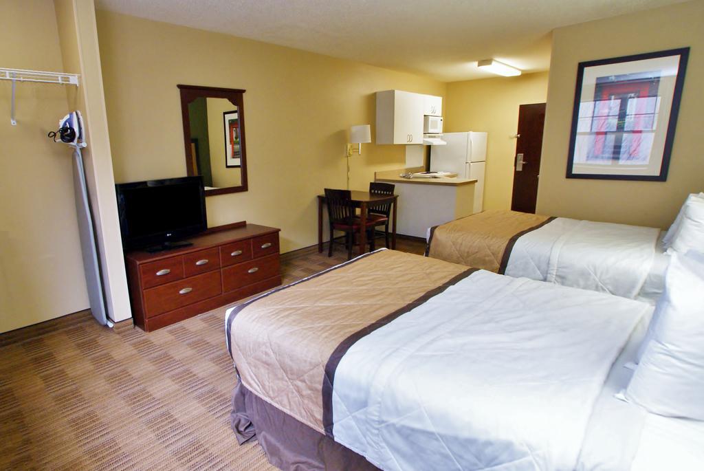 Extended Stay America Select Suites - Hartford - Manchester Ngoại thất bức ảnh